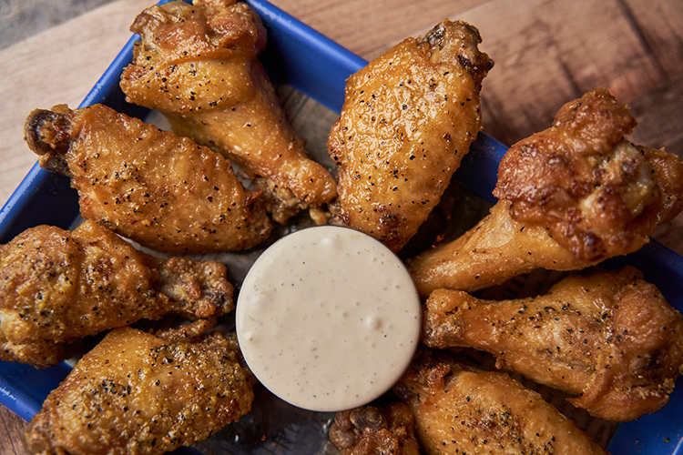 The Neighborhood Bar Lemon Pepper Wings
